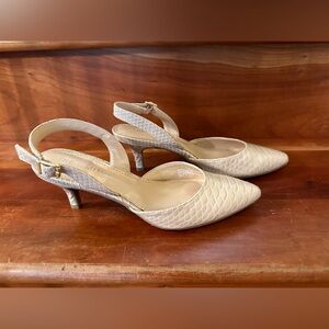The Limited faux snake skin kitten heel size 7.5